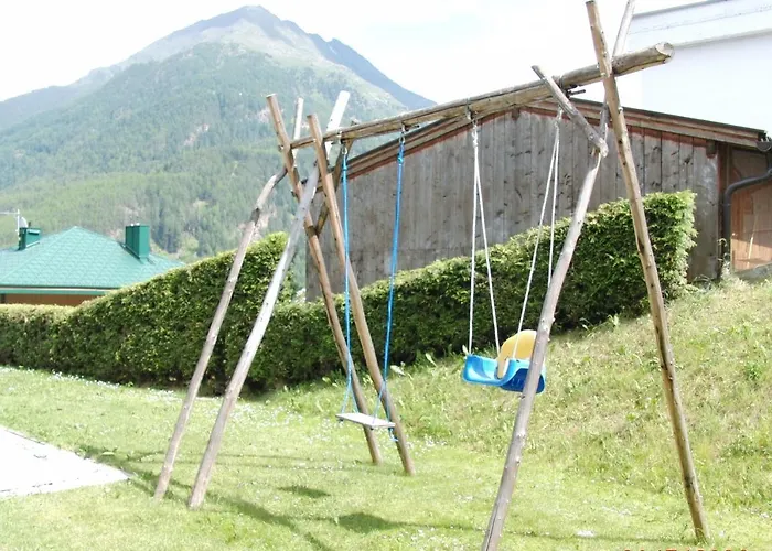 公寓 克内斯尔公寓 *