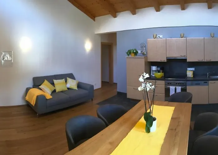 克内斯尔公寓 *